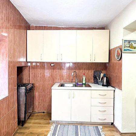 Shkodra Guest House & Trips Exterior foto
