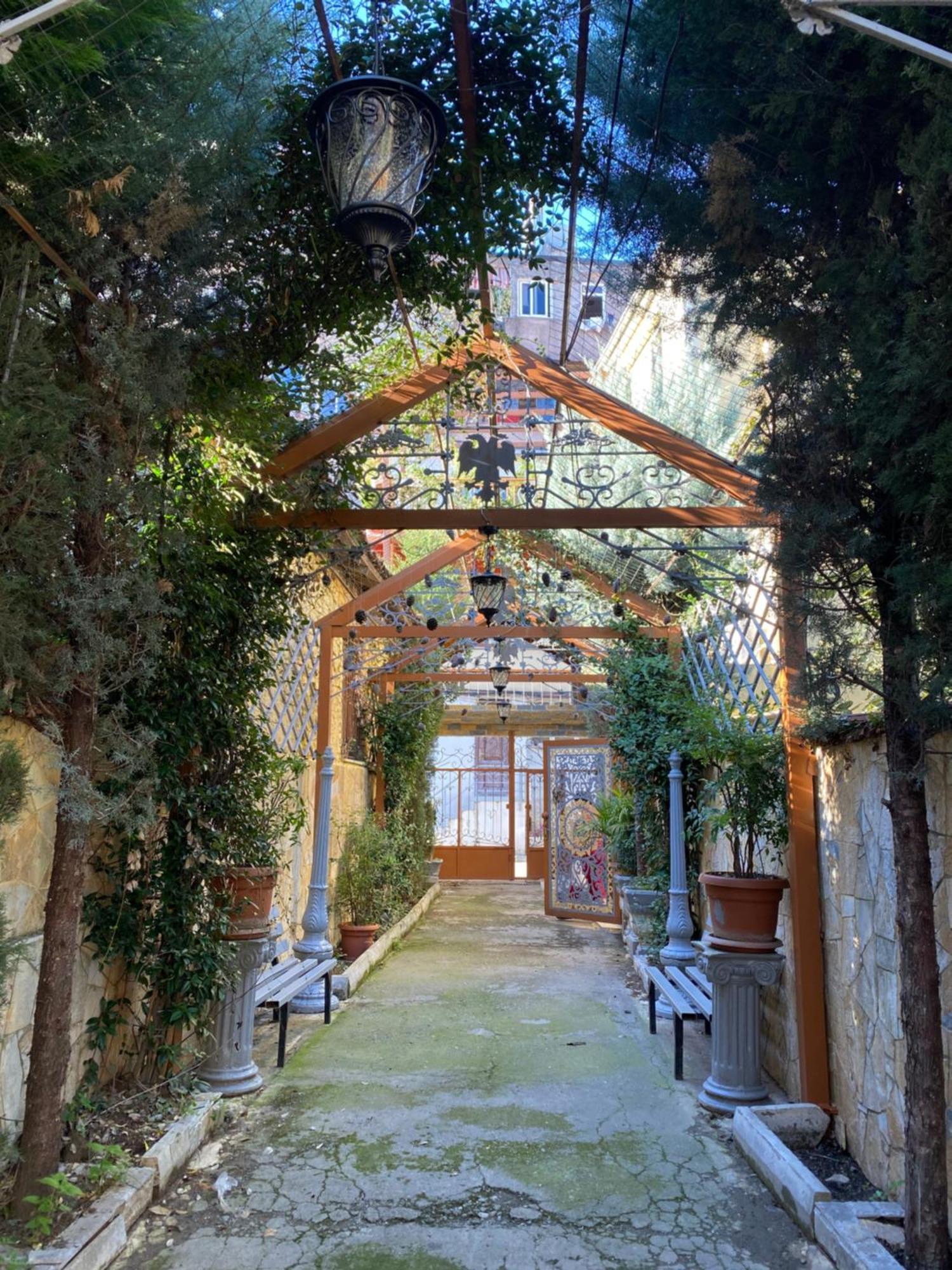 Shkodra Guest House & Trips Exterior foto